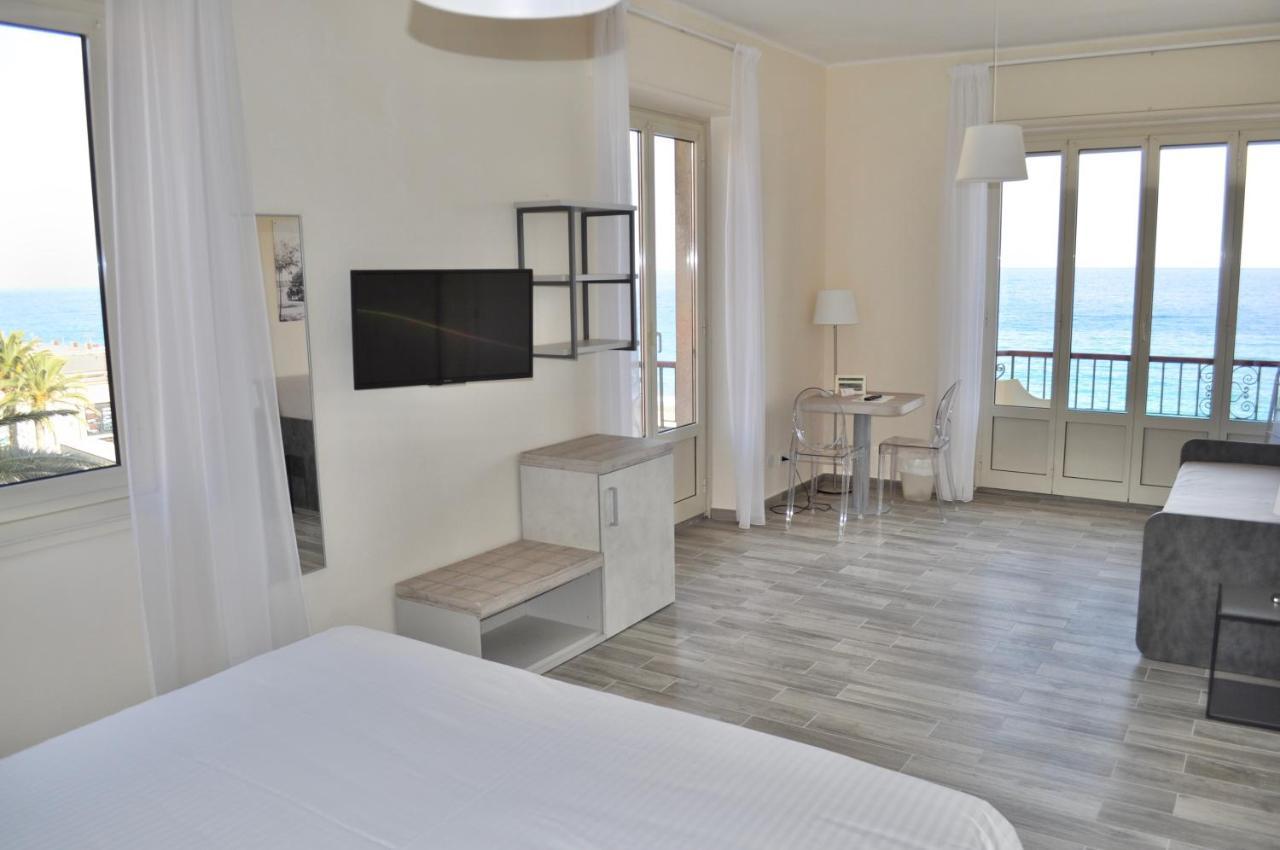 Hotel Boncardo Finale Ligure Esterno foto