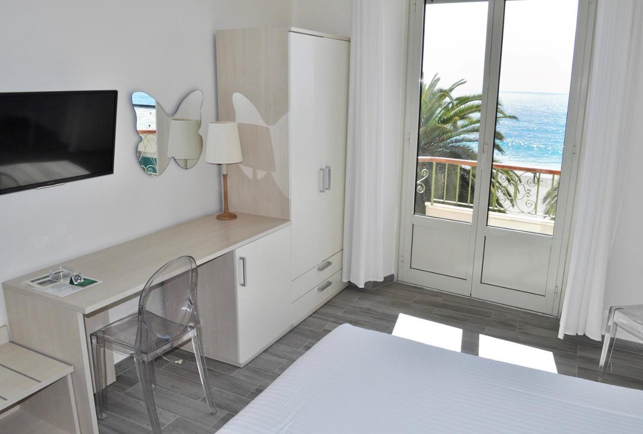 Hotel Boncardo Finale Ligure Esterno foto