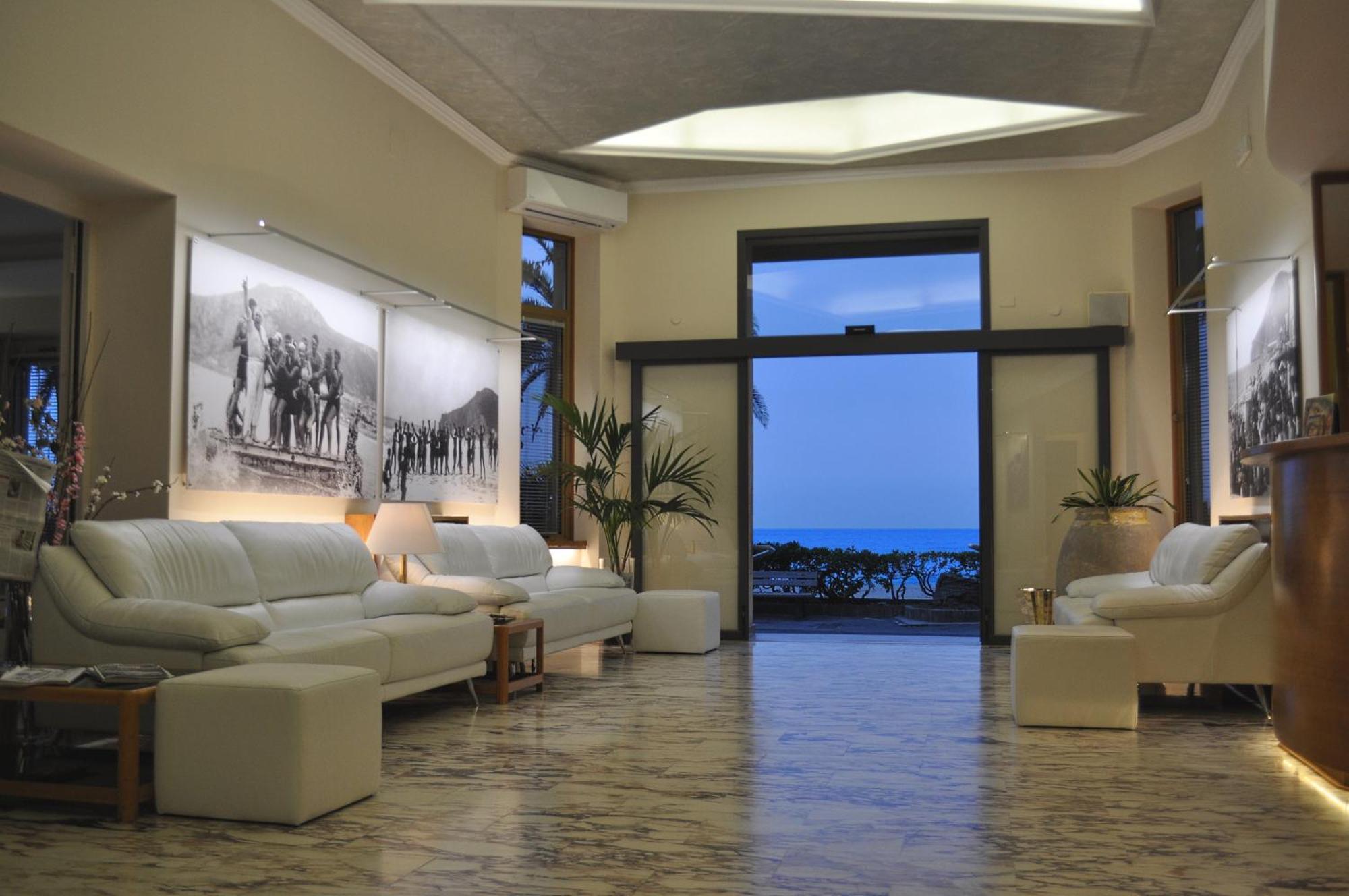 Hotel Boncardo Finale Ligure Esterno foto