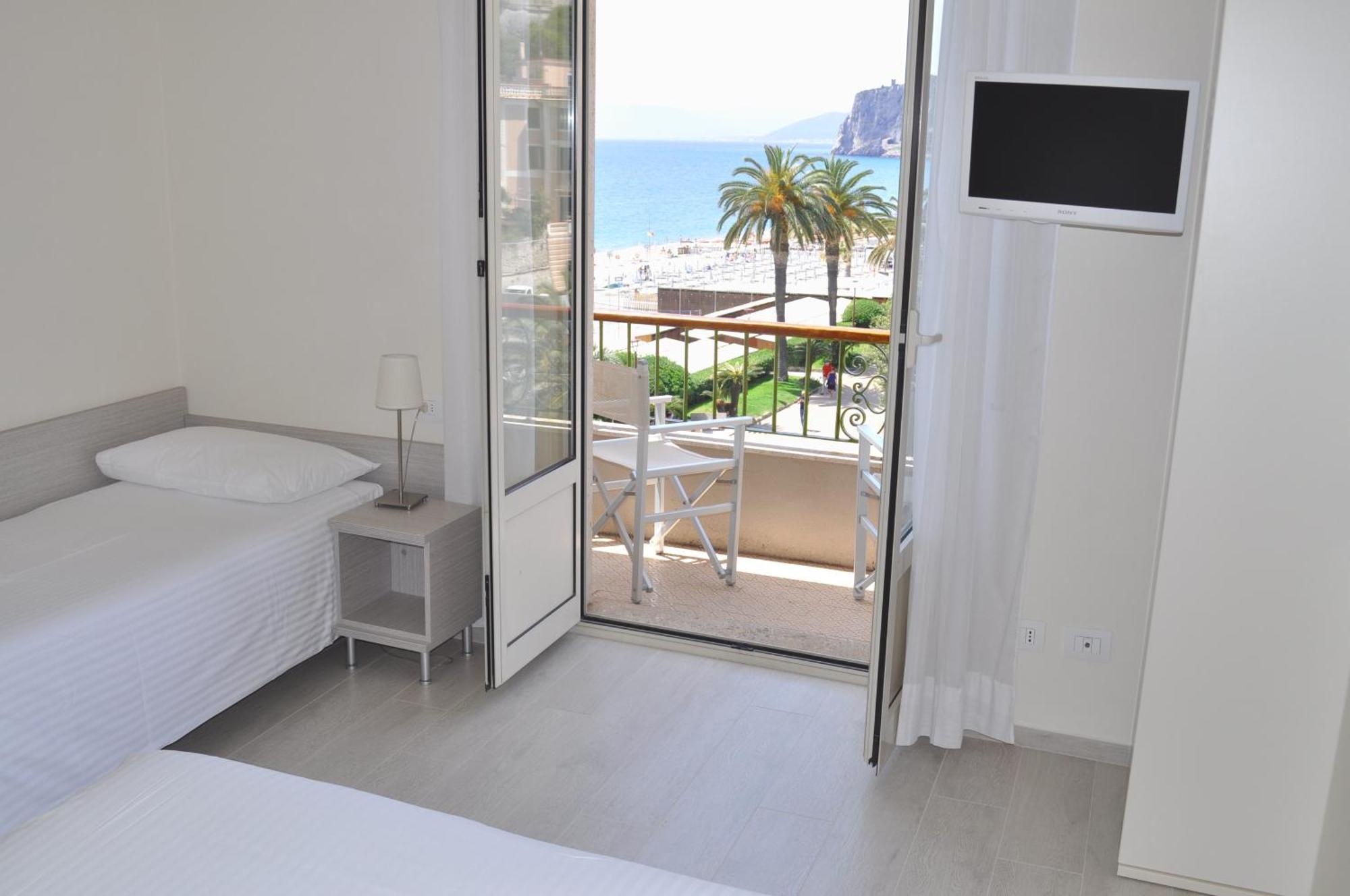 Hotel Boncardo Finale Ligure Esterno foto