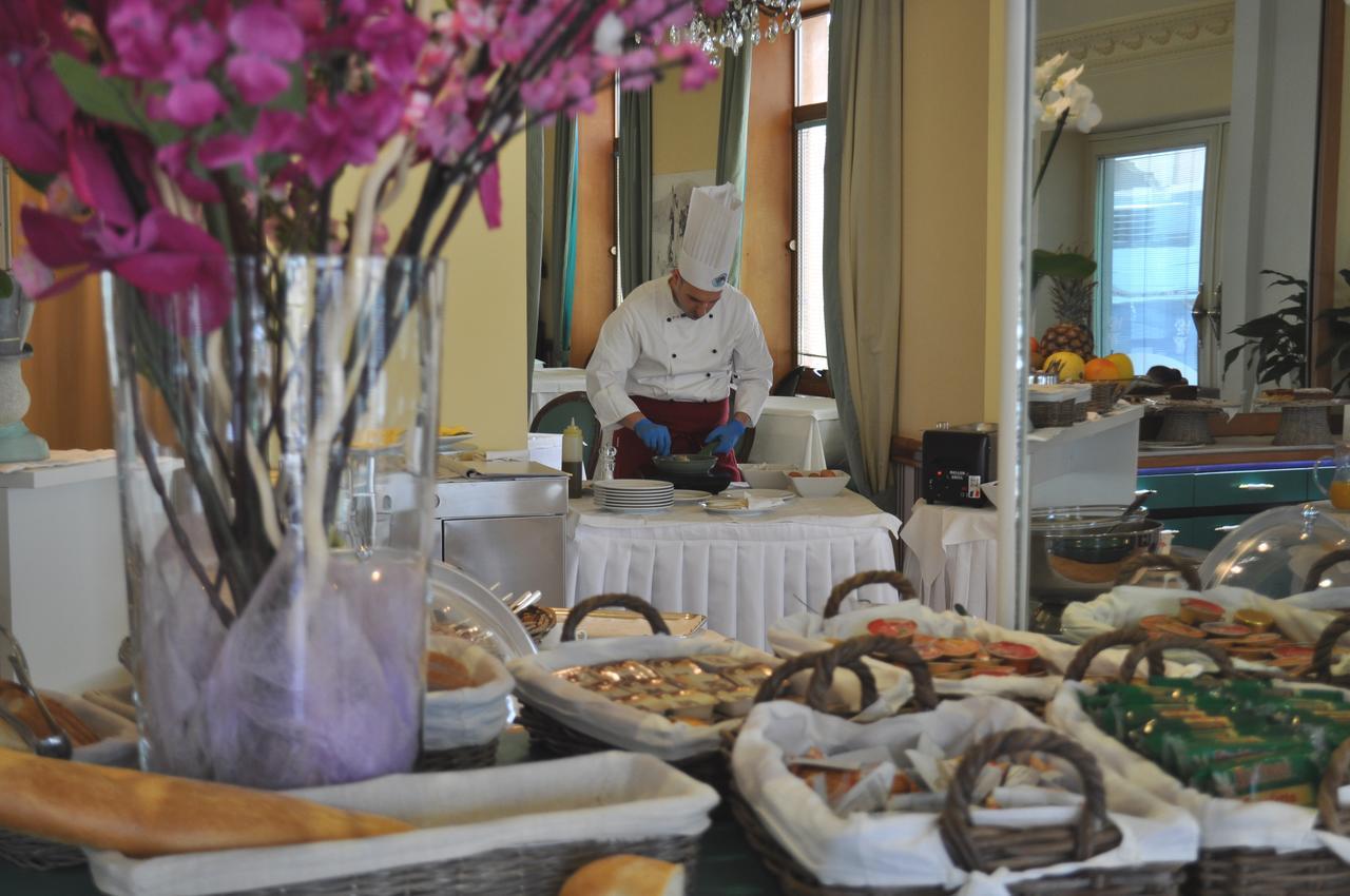 Hotel Boncardo Finale Ligure Esterno foto